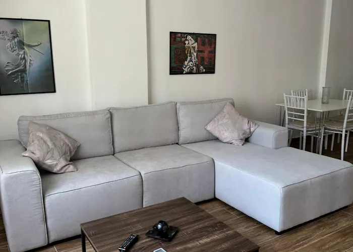 Klama Luxury Lägenhet Golem (Tirana)