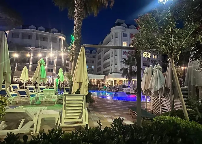 Klama Luxury * Golem (Tirana)